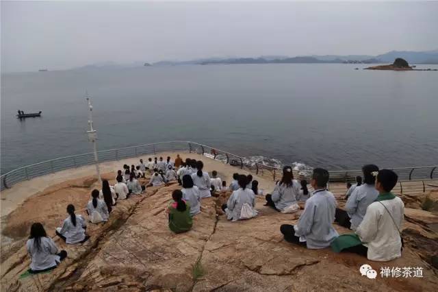 图集｜海滨栈道行禅 海潮音耳根禅修