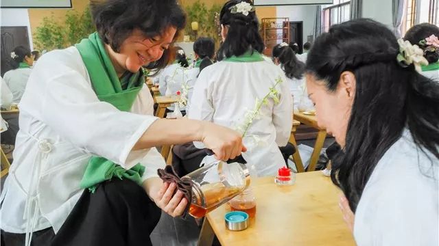 讲师内训北方班｜白兰花开遇芒种 辰未酉时茶不同
