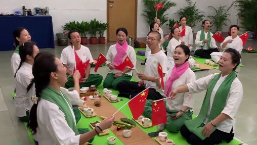 海外游子讲《我爱你中国》——茶道瑜伽（一段）学员刘彤彤的讲述