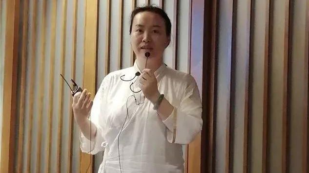 美文回放｜这种平静安宁太让我舒服了