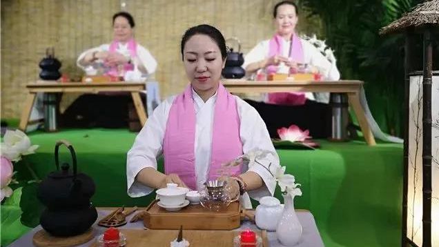 禅修茶道｜专心 清楚 明白 了