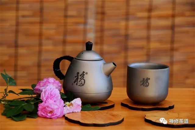 别样的收获∣ 参加禅修茶道、茶道瑜伽学习有感